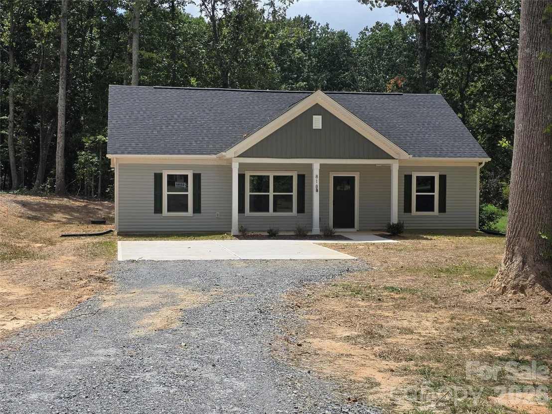Photo of 818 Bethlehem Road