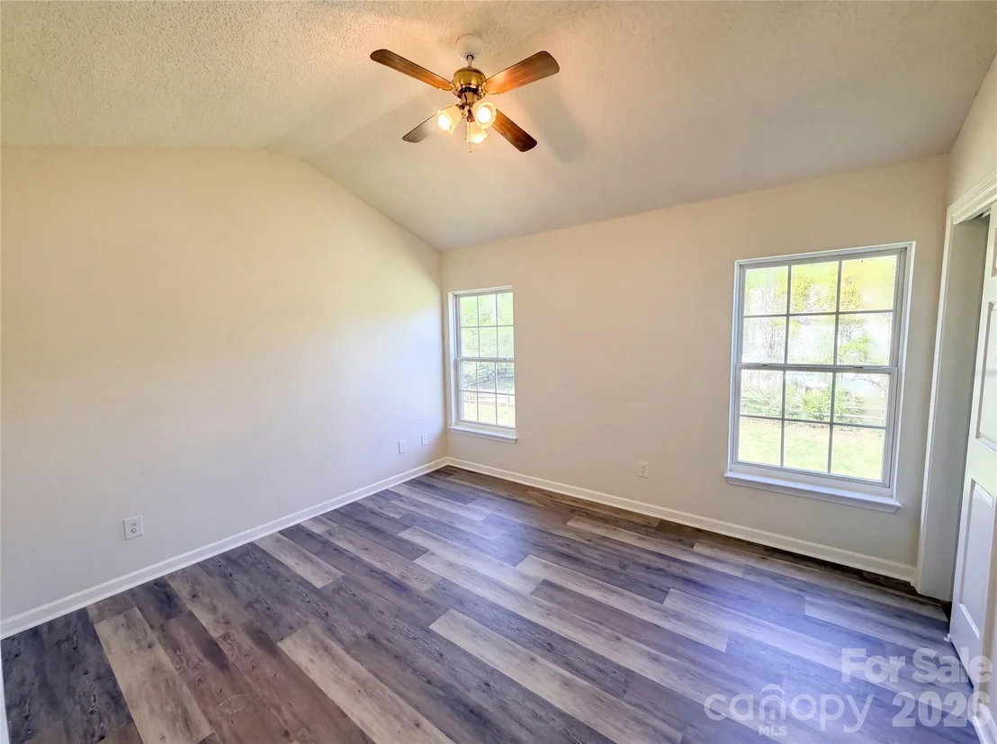 Photo of 6032 Briggs Drive