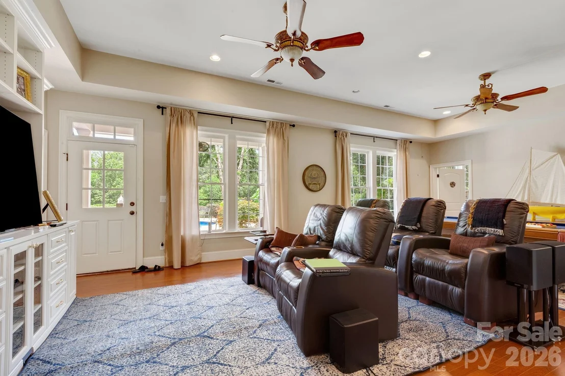 Photo of 340 Harrison Road