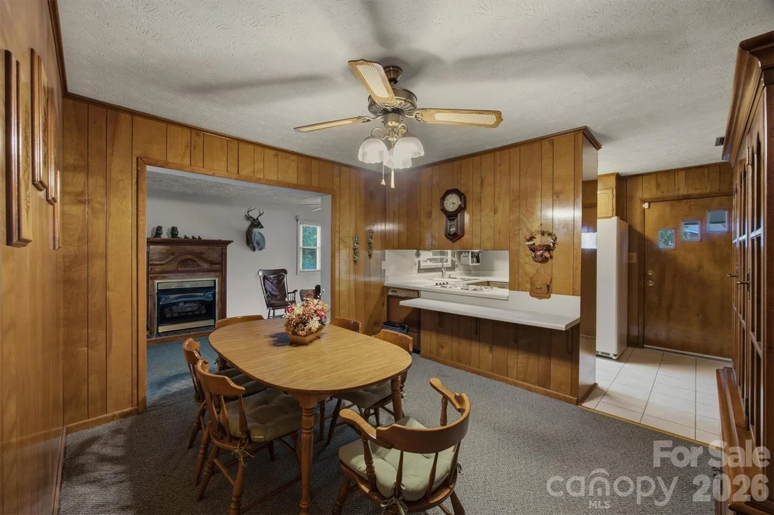 Photo of 2711 Fairway Acres Circle