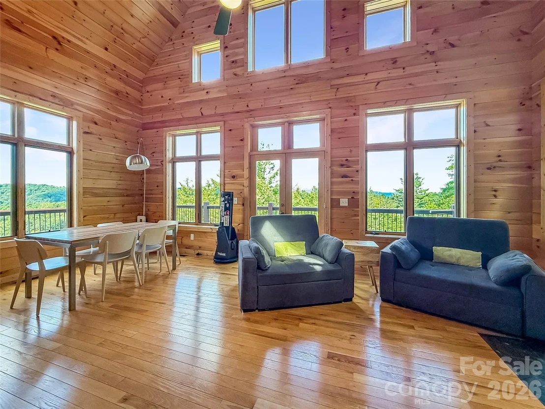 Photo of 6365 Julius Drive