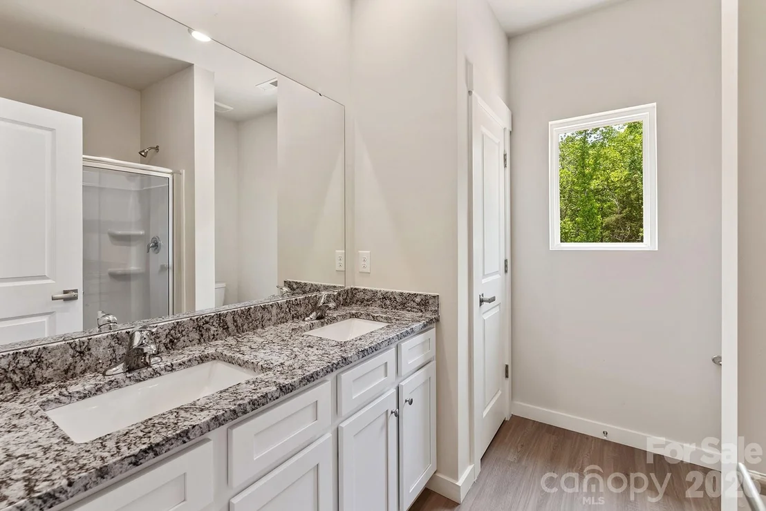 Photo of 1121 Elyan Street