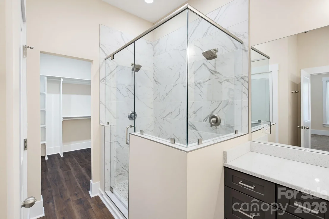 Photo of 2507 Forest Lawn Drive