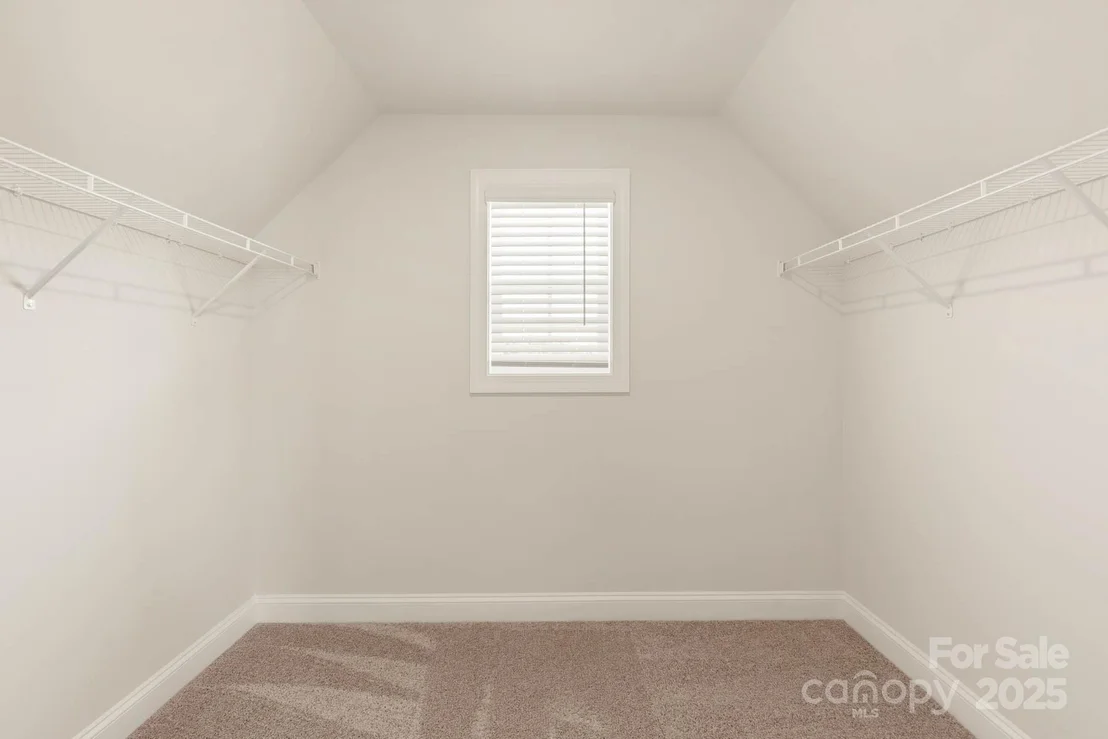 Photo of 116 Kennford Trail