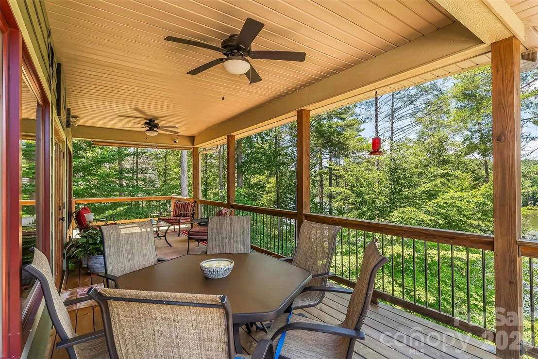 Photo of 590 Larkhaven Drive