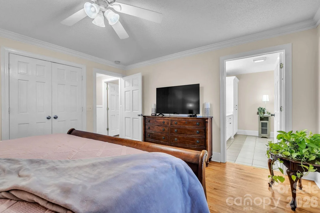 Photo of 103 Forest Avenue