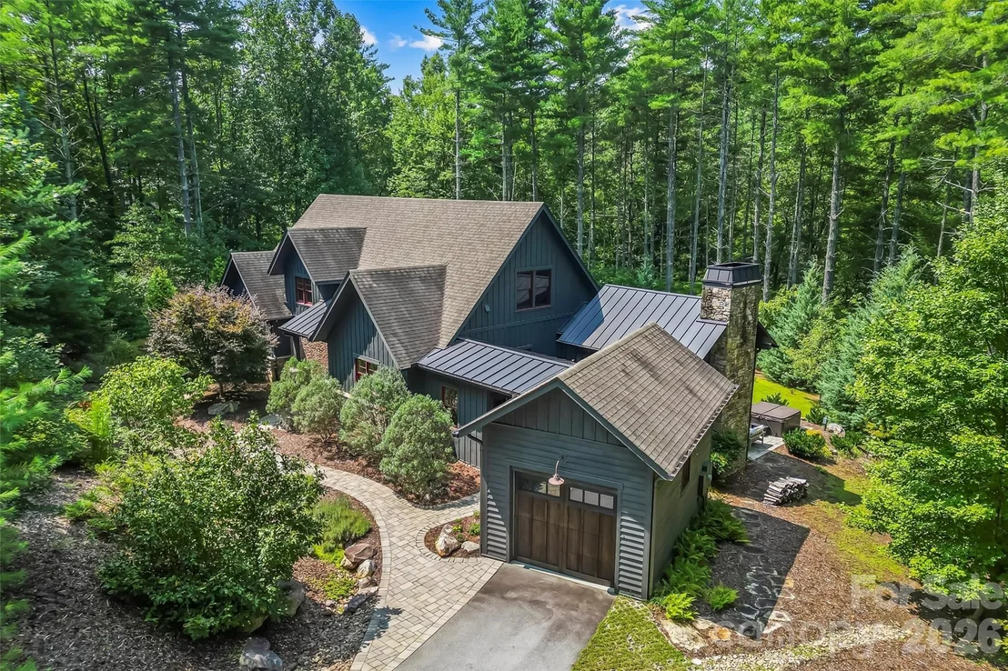 Photo of 3201 Donahue Drive