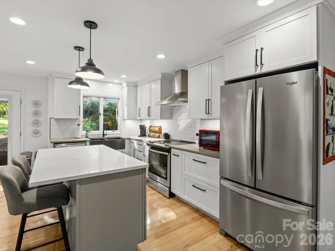 Photo of 110 Aurora Drive
