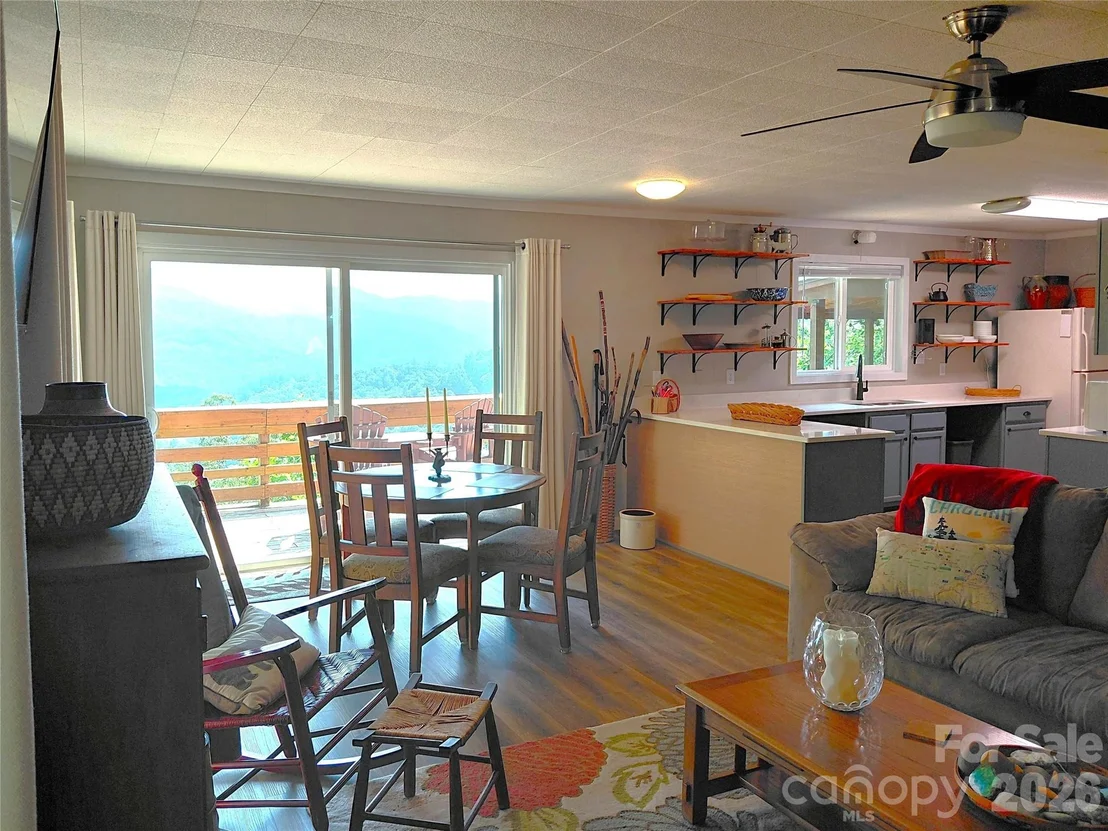 Photo of 314 Blackberry Lane