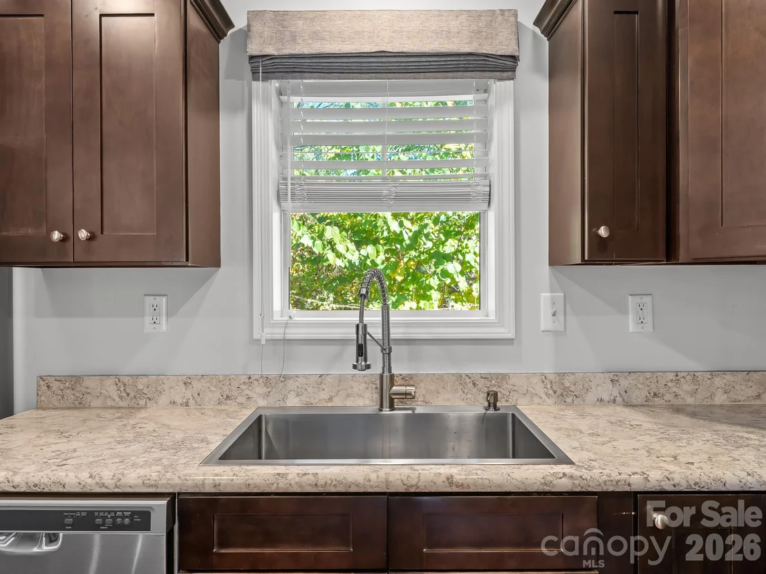 Photo of 36 Tempie Lane