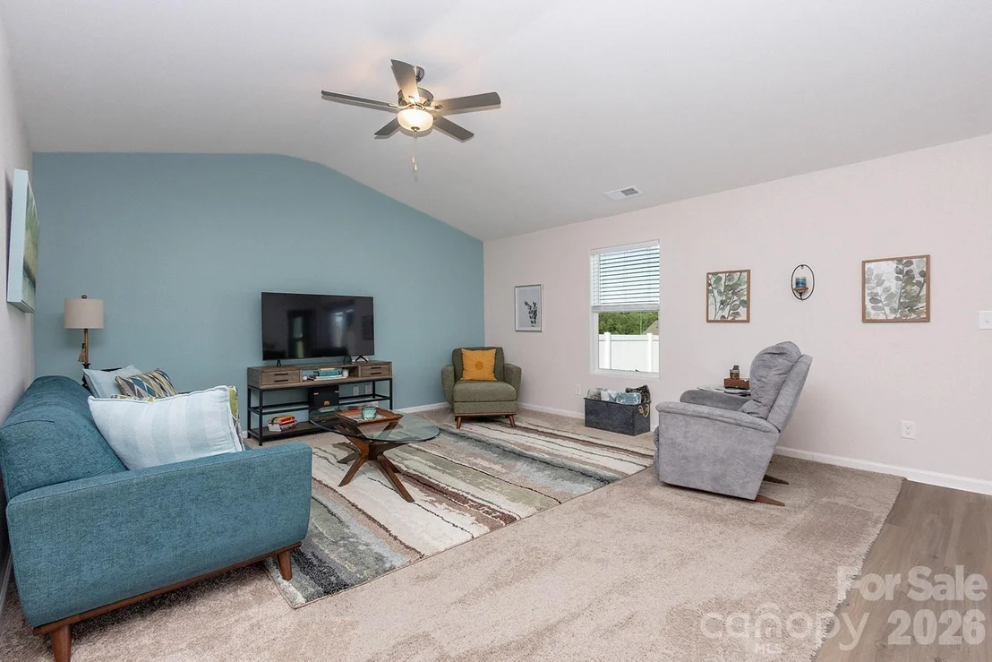Photo of 410 Apex Circle