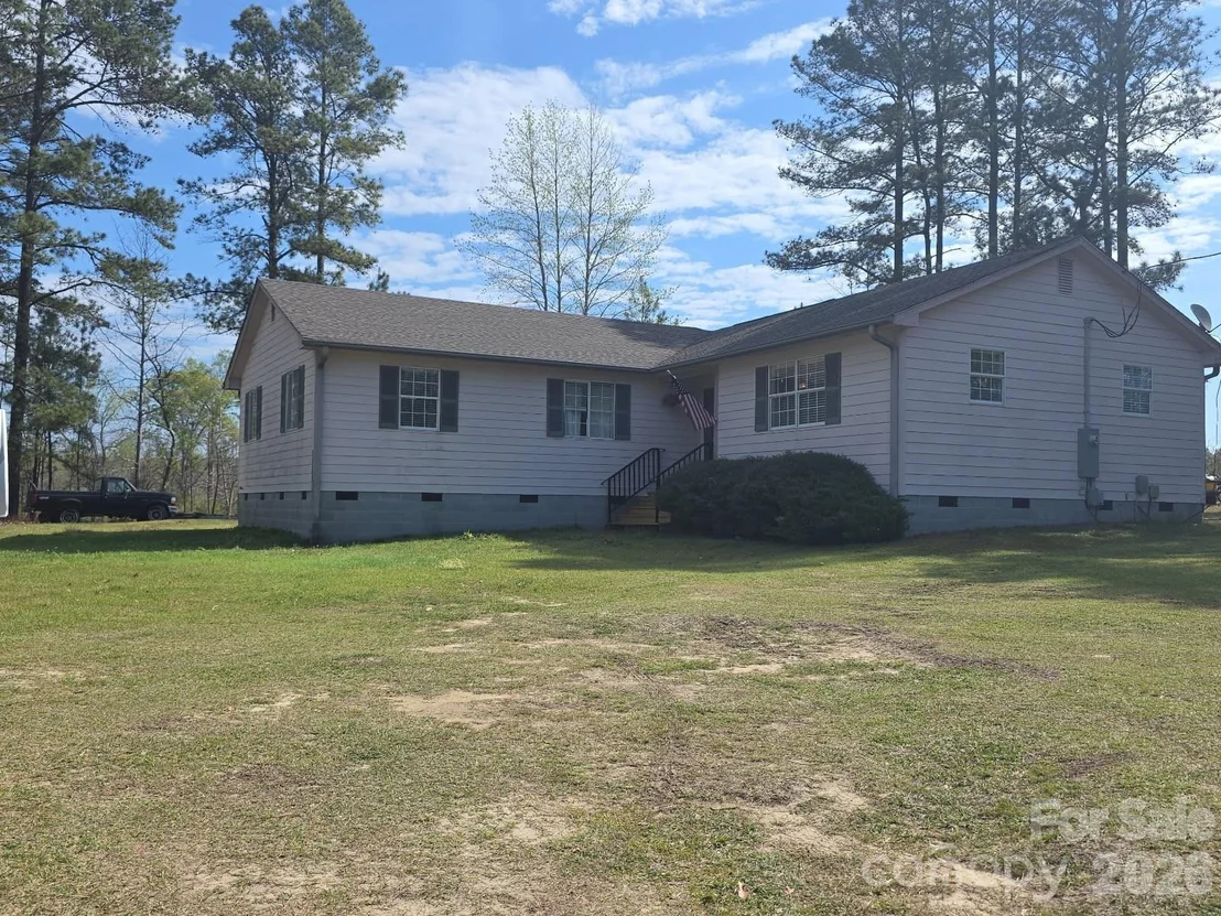 Photo of 1097 Stadium Road