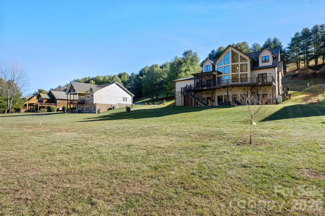 Photo of 446 Green Meadows Drive