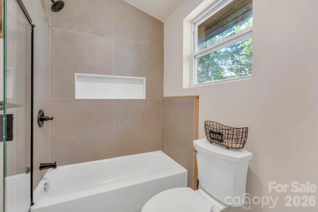 Photo of 133 Greenbriar Road