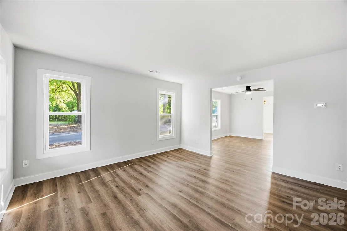 Photo of 1101 Opal Street