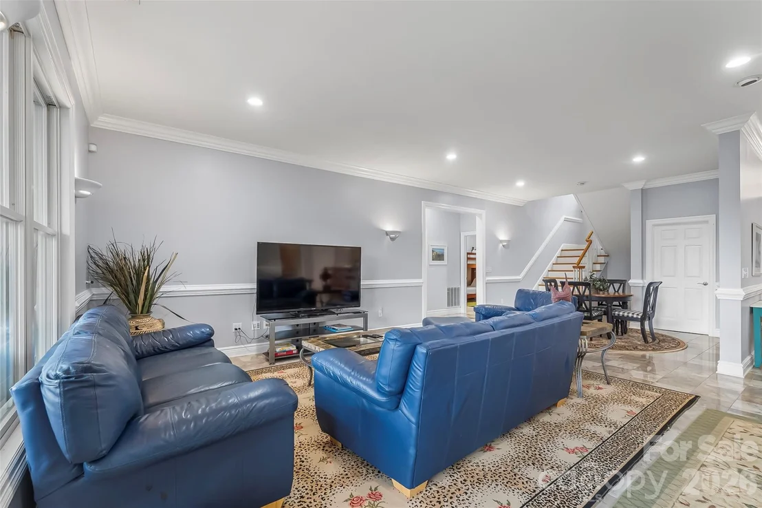 Photo of 705 Waters Edge Drive