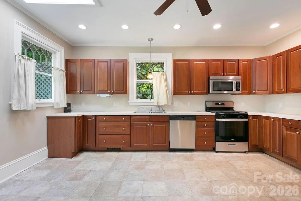 Photo of 208 Probart Street