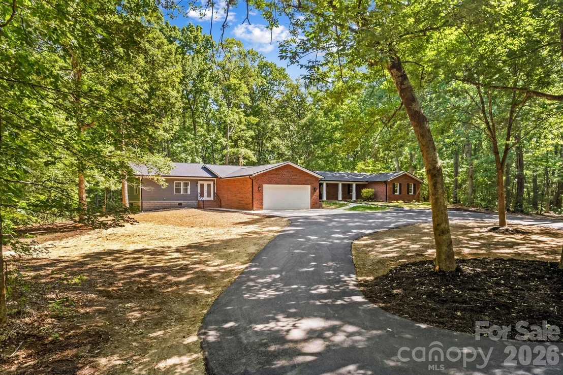 Photo of 4455 Moose Road