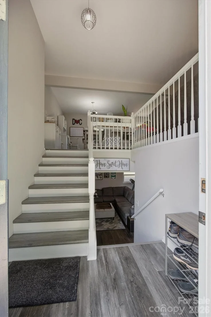 Photo of 1772 Woodridge Circle