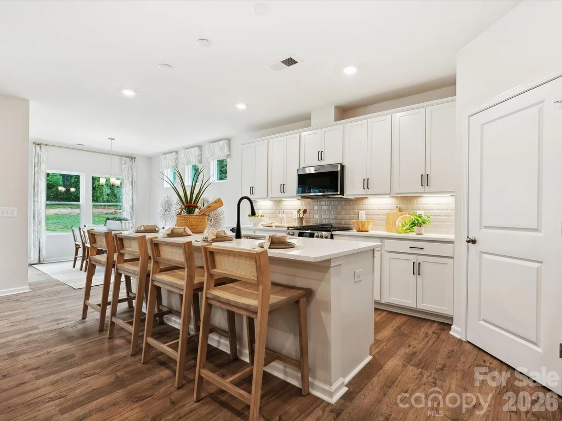 Photo of 5066 Puddle Pond Road