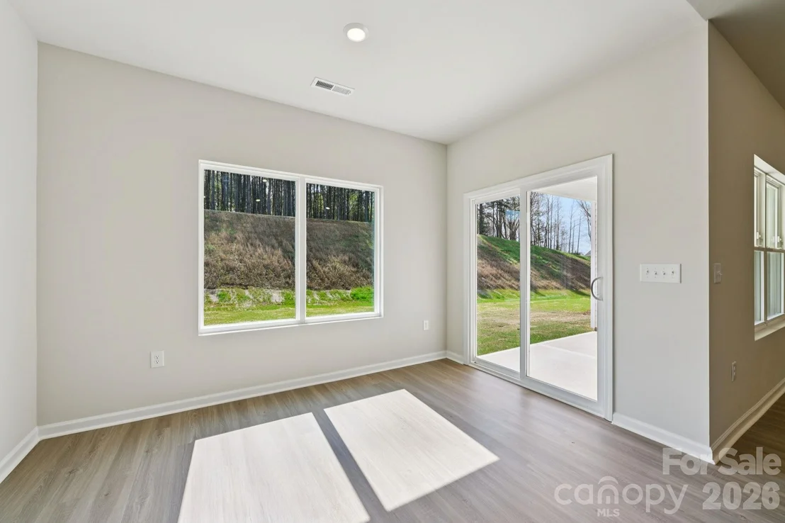 Photo of 820 Willow Estates Drive
