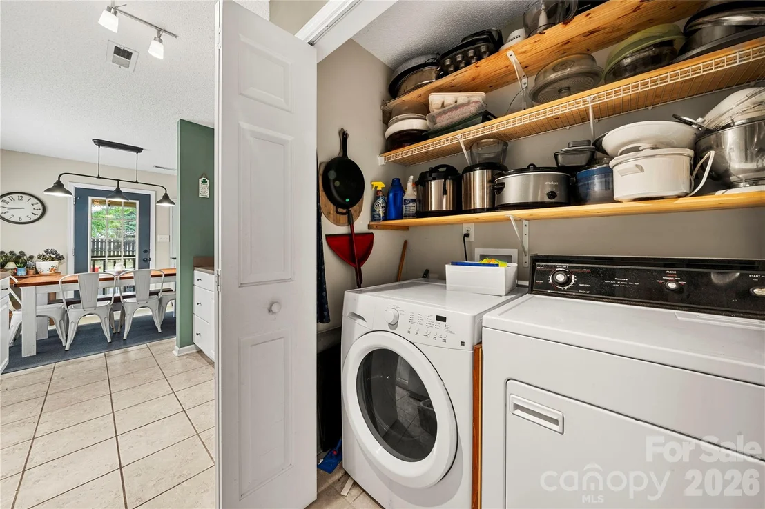 Photo of 4614 Capstone Drive