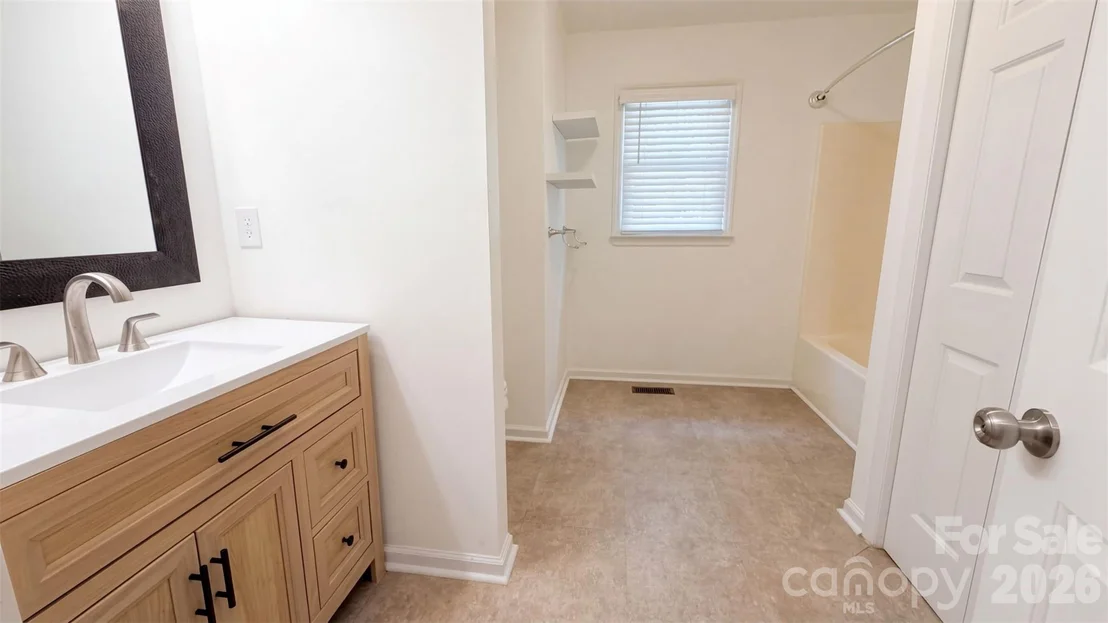 Photo of 2500 Jacobs Road