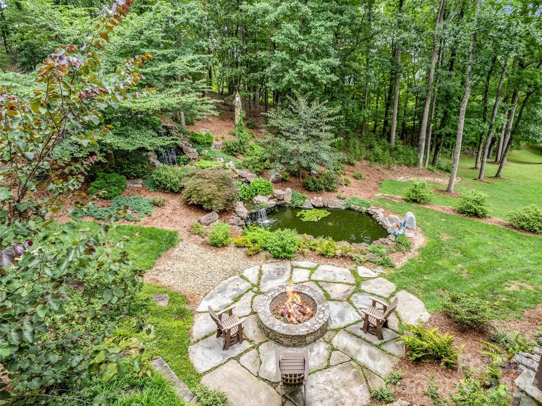 Photo of 153 Glenn Court
