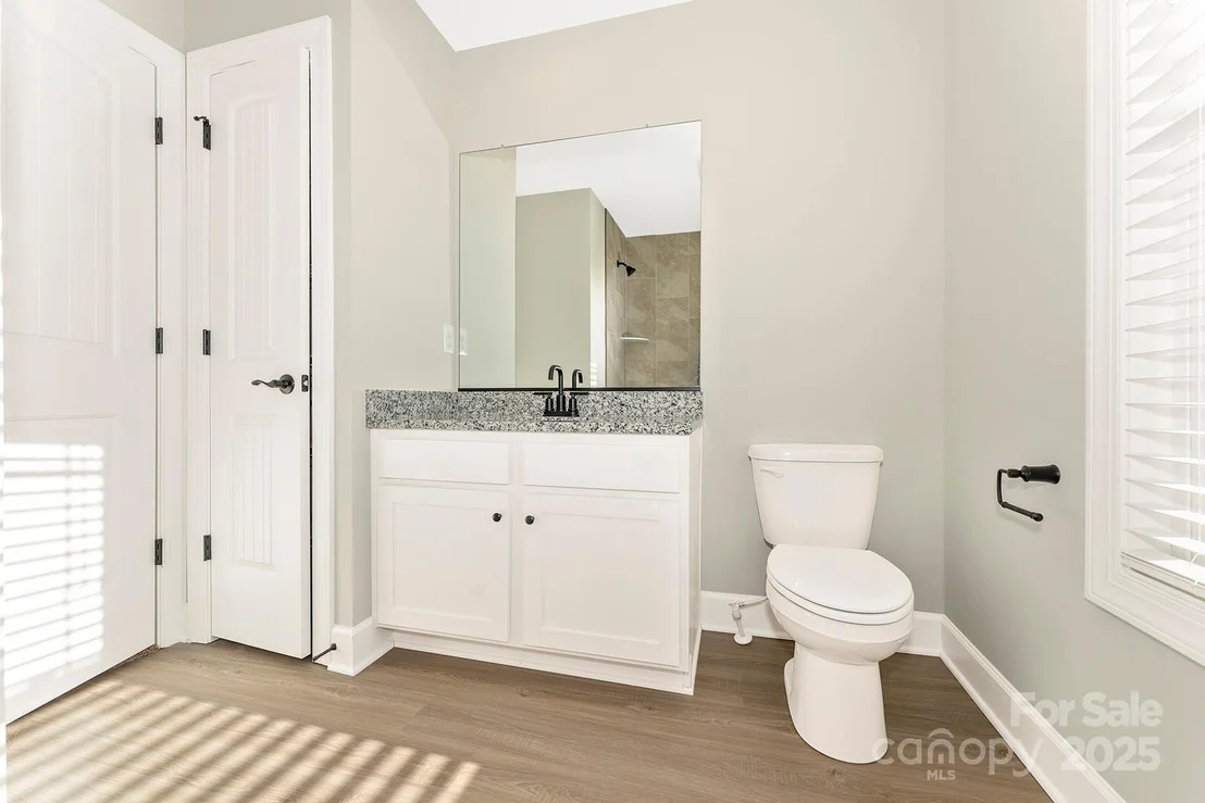 Photo of 3447 Robindale Drive