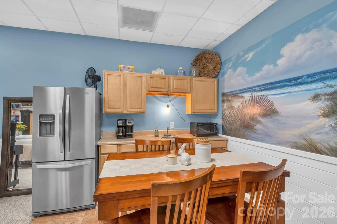 Photo of 105 Winchester Drive