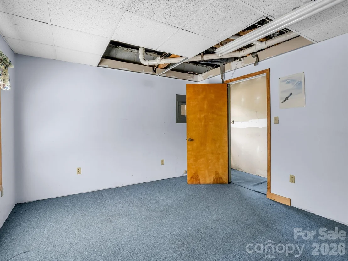 Photo of 203 Rogat Road