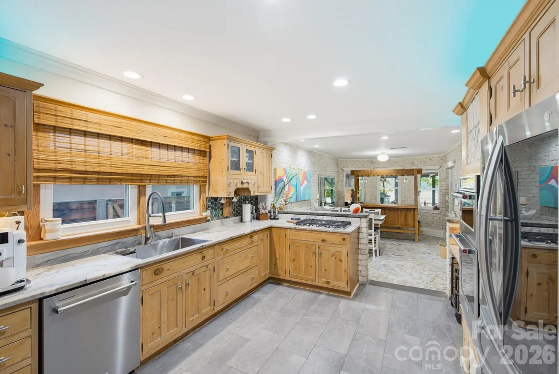 Photo of 5401 Mountain Point Lane
