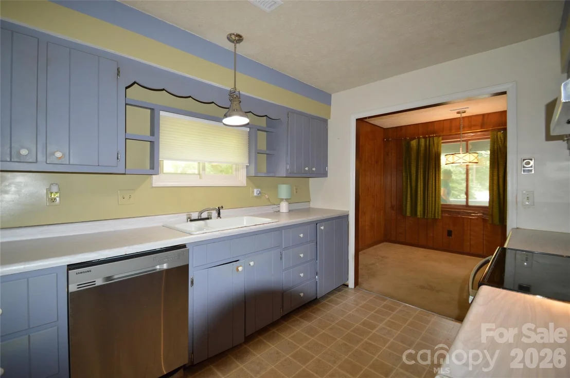 Photo of 184 Laurel Road