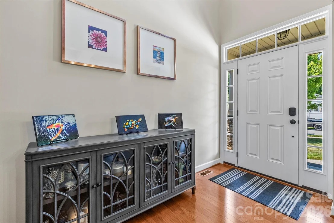 Photo of 108 Willowbrook Drive