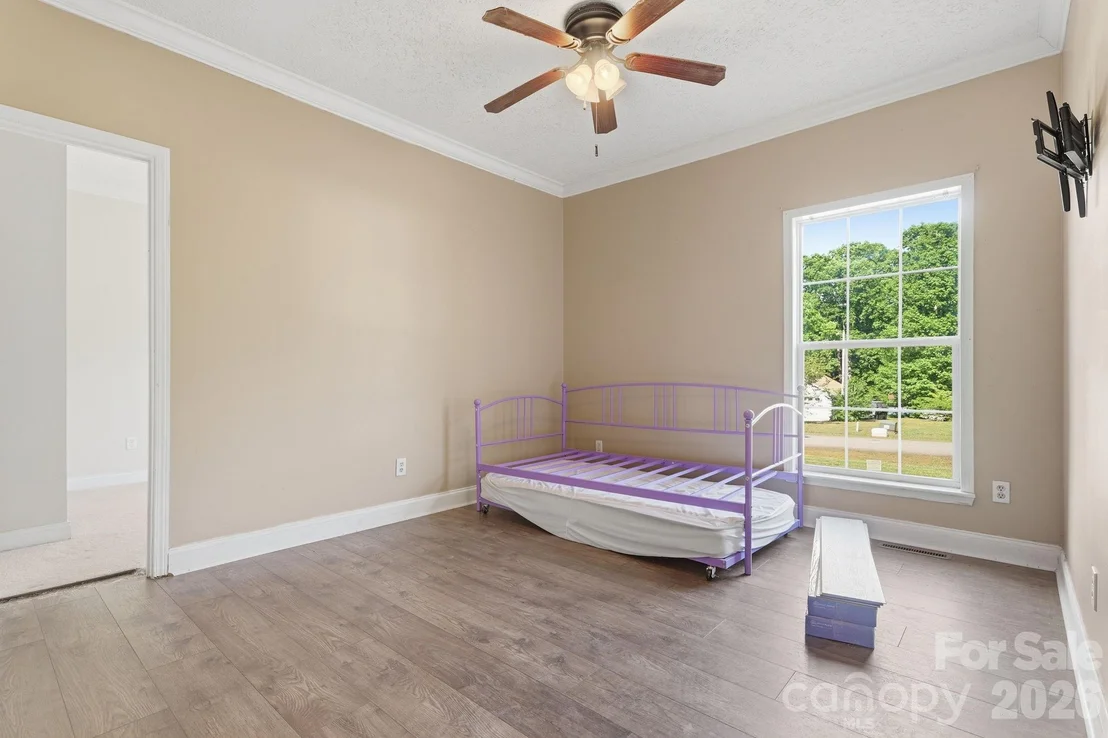 Photo of 2825 Sweeping Pine Lane