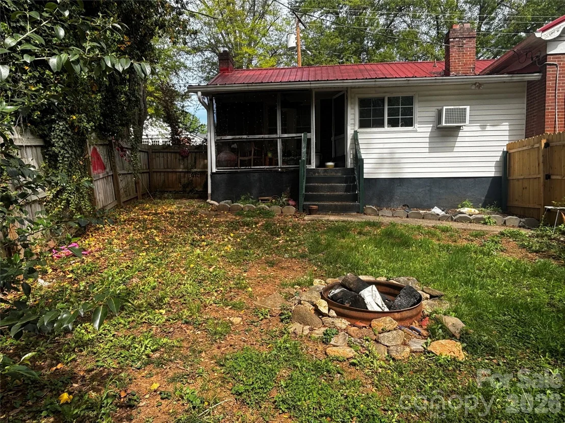 Photo of 103 Silver Creek Road
