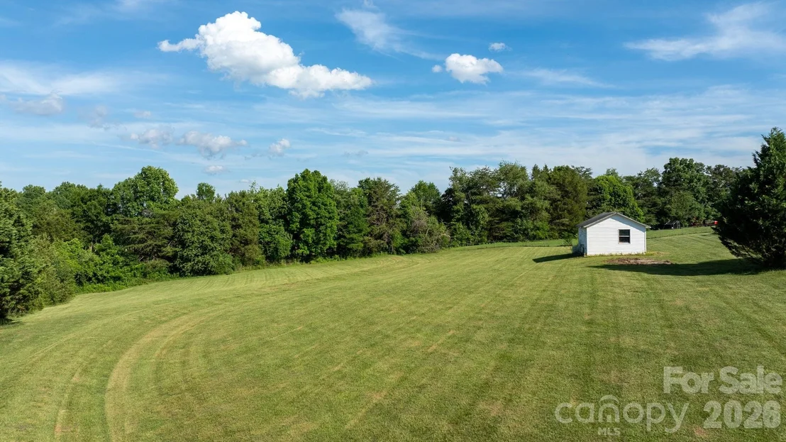 Photo of 5068 Tonys Way