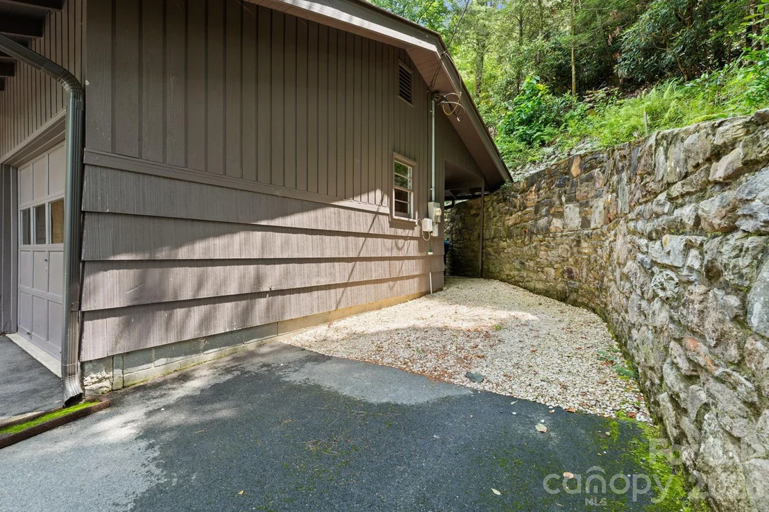 Photo of 168 Mountain View Drive