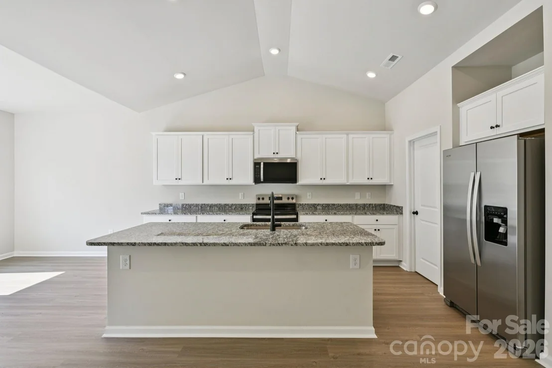 Photo of 716 Willow Estates Drive