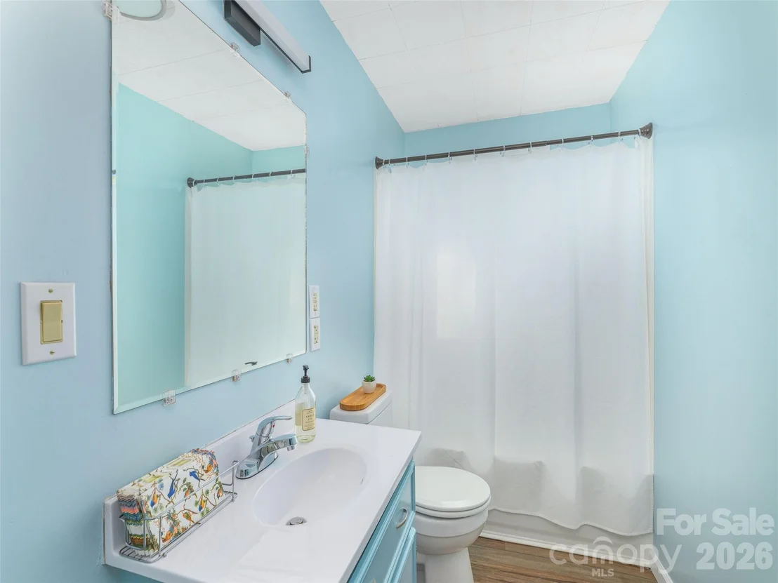 Photo of 135 Patton Avenue