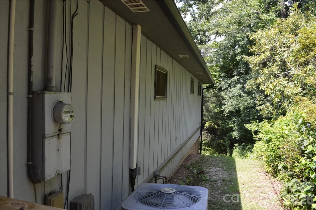 Photo of 184 Laurel Road