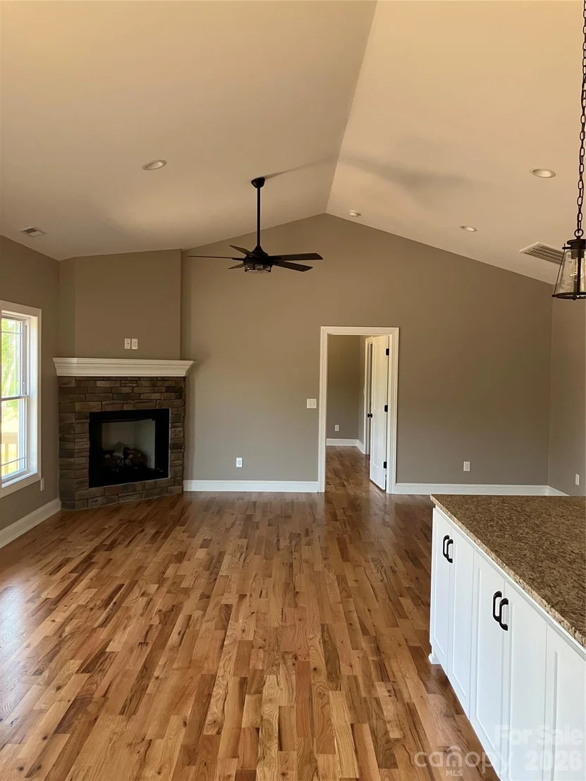 Photo of 4952 Southview Drive
