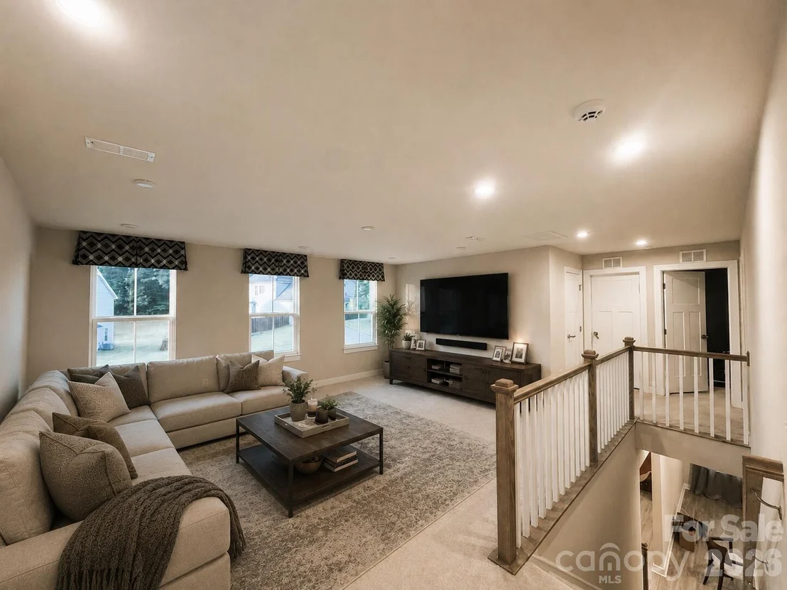 Photo of 7708 W Berkeley Road