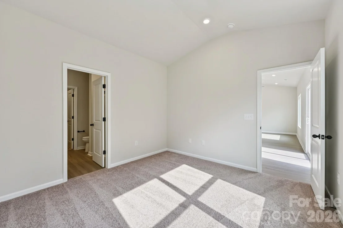 Photo of 800 Willow Estates Drive