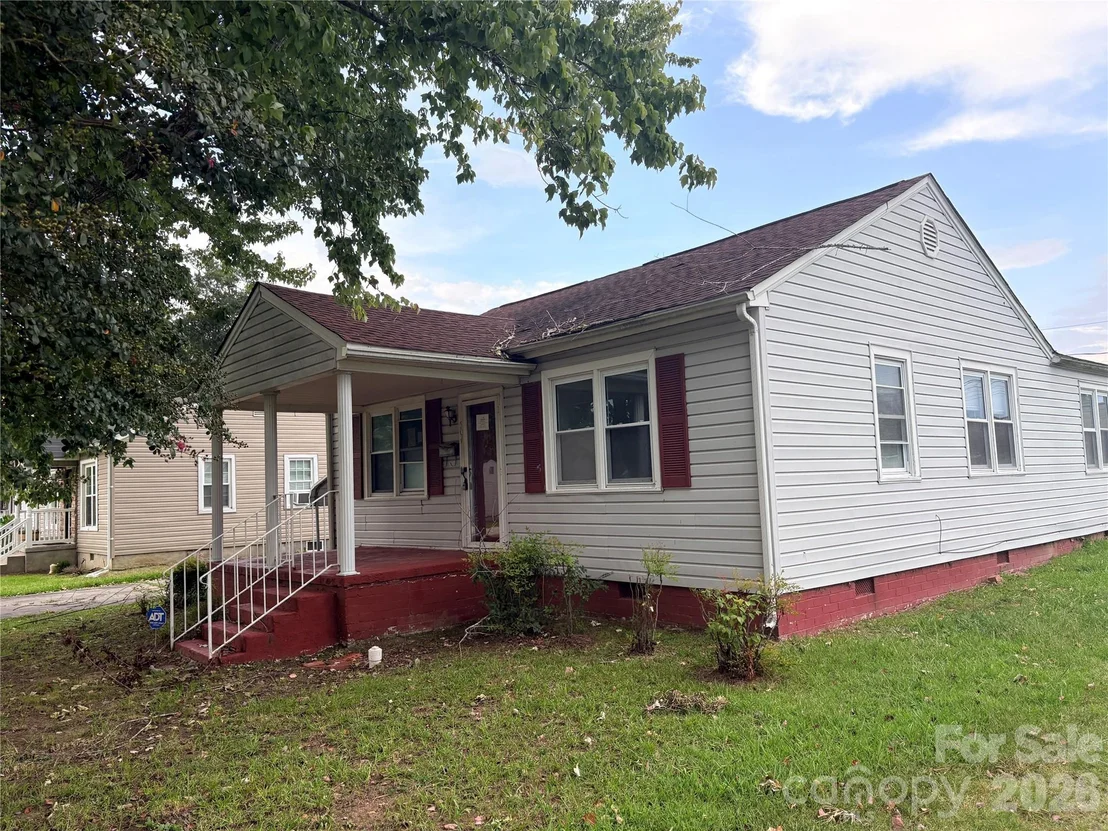 Photo of 504 Brendale Drive