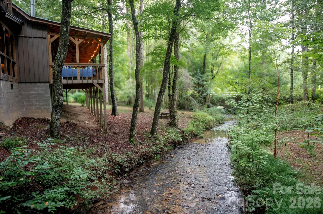 Photo of 2218 Mountain Page Road