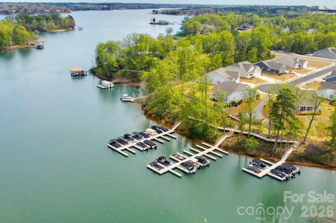 Photo of 3060 Feathers Drive