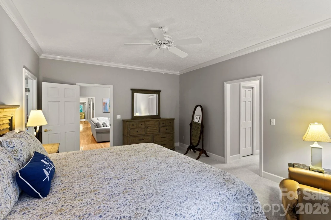 Photo of 324 Kenmure Drive