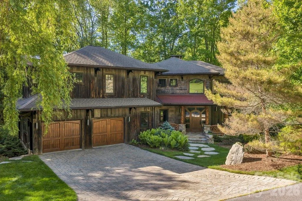 Photo of 355 Oakley Green None