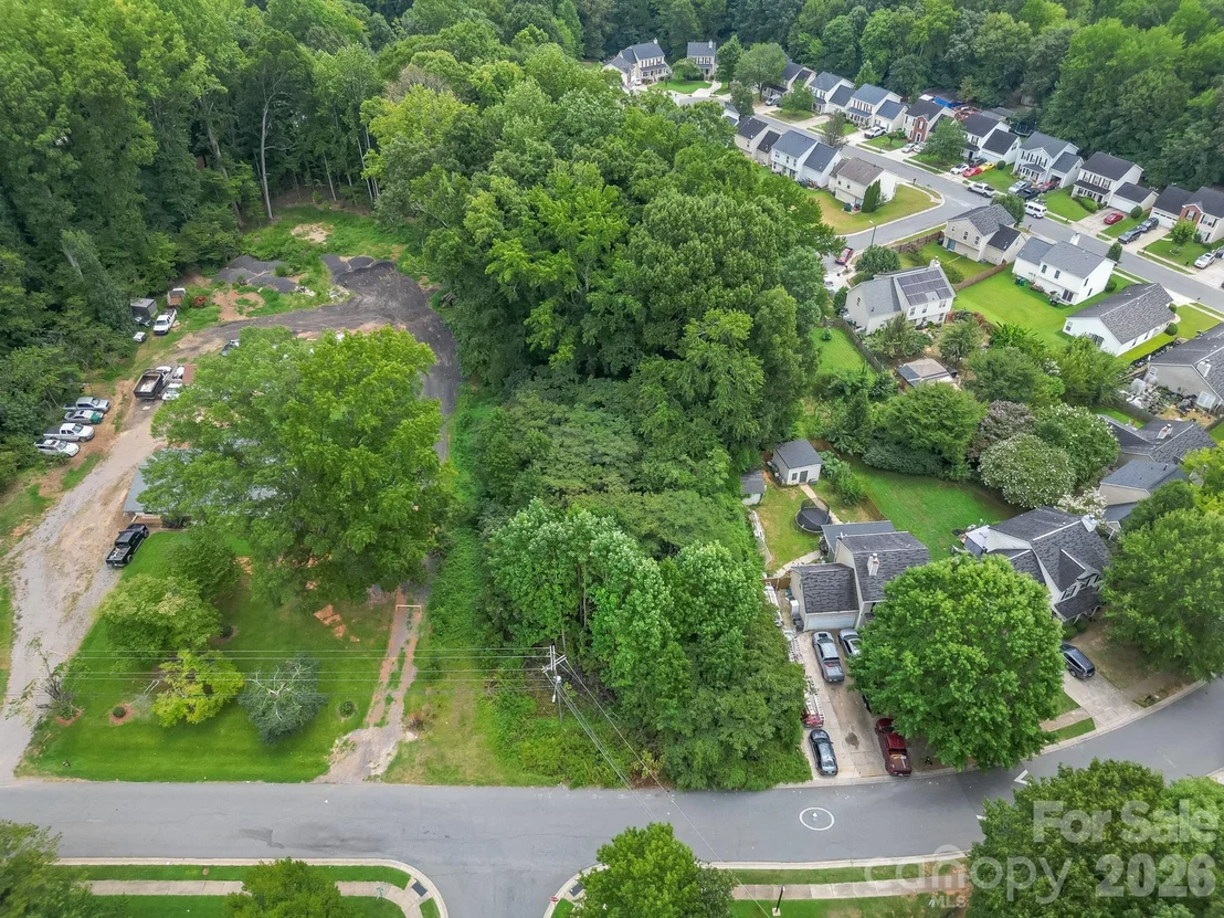 Photo of 3229 James Road
